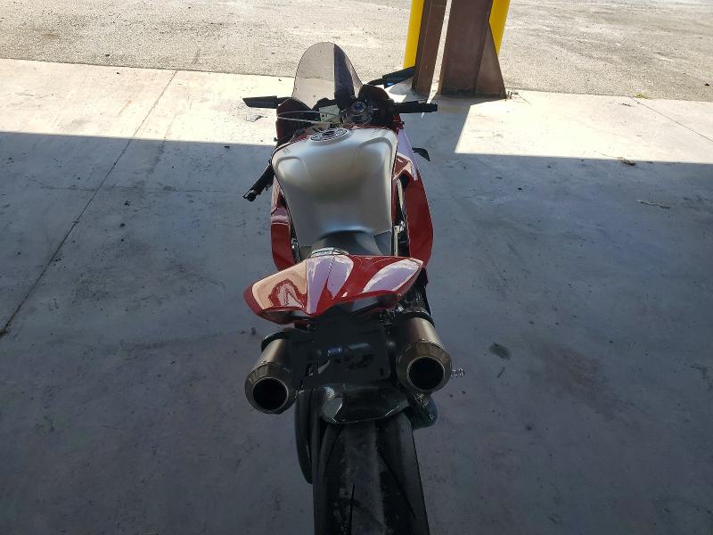 2023 Ducati Panigale VIN ZDMDAGZW6PB005527 COPART salvage auction — DAMAGE HISTORY, Salvage Title, sold $16,100 on 2026-08-14 (photo 6)