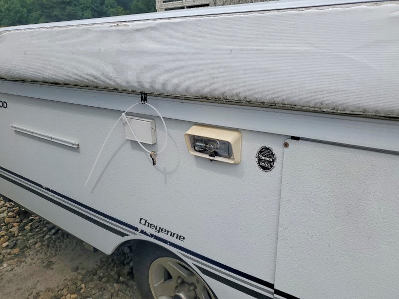 2007 Fleetwood Unknown VIN 4CE696G1477297027 COPART salvage auction — SIDE, SC - CERT OF TITLE-SALVAGE, sold $10 on 2026-09-17 (photo 9)