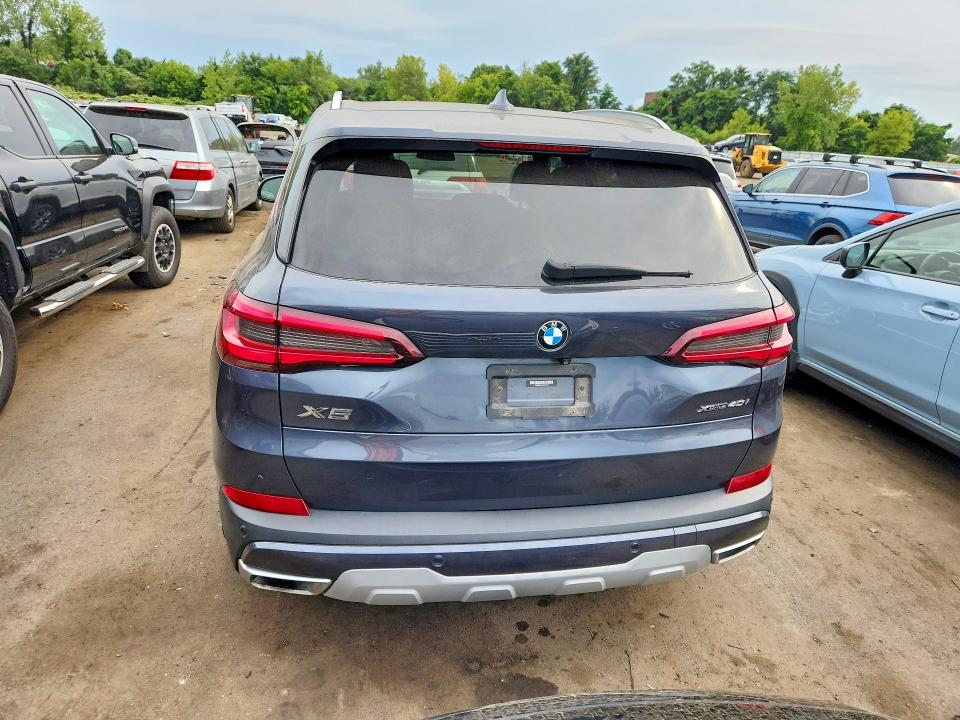 2021 BMW X5 VIN 5UXCR6C07M9E31844 COPART salvage auction — SIDE, CT - CERT OF TITLE-SALVAGE, sold $17,700 on 2026-09-04 (photo 6)