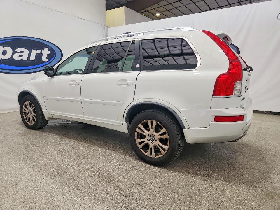 2013 Volvo Xc90 VIN YV4952CY1D1670546 COPART salvage auction — FRONT END, Salvage Title, sold $425 on 2026-09-08 (photo 2)
