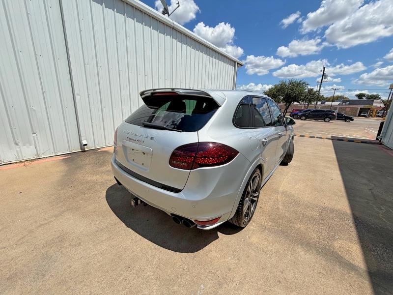 2014 Porsche Cayenne VIN WP1AD2A22ELA75002 COPART salvage auction — MINOR DENT/SCRATCHES, Al - Certificate Of Title (P), sold $175 on 2026-08-13 (photo 4)