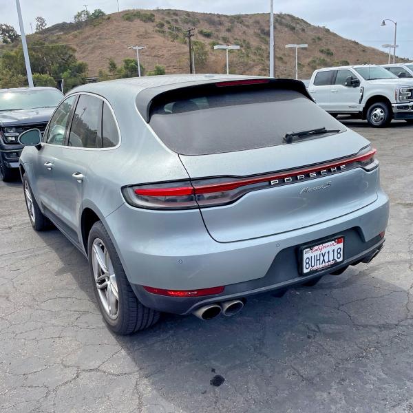 2020 Porsche Macan VIN WP1AB2A57LLB30671 COPART salvage auction — NORMAL WEAR, CA - CERTIFICATE OF TITLE (P), sold $13,700 on 2026-09-08 (photo 3)