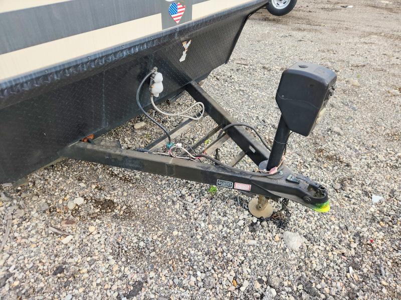 2017 Starcraft Comit mini VIN 1SABS0AJ1H2DE5069 COPART salvage auction — ROOF, IL - SALVAGE CERTIFICATE, sold $2,050 on 2026-09-29 (photo 9)