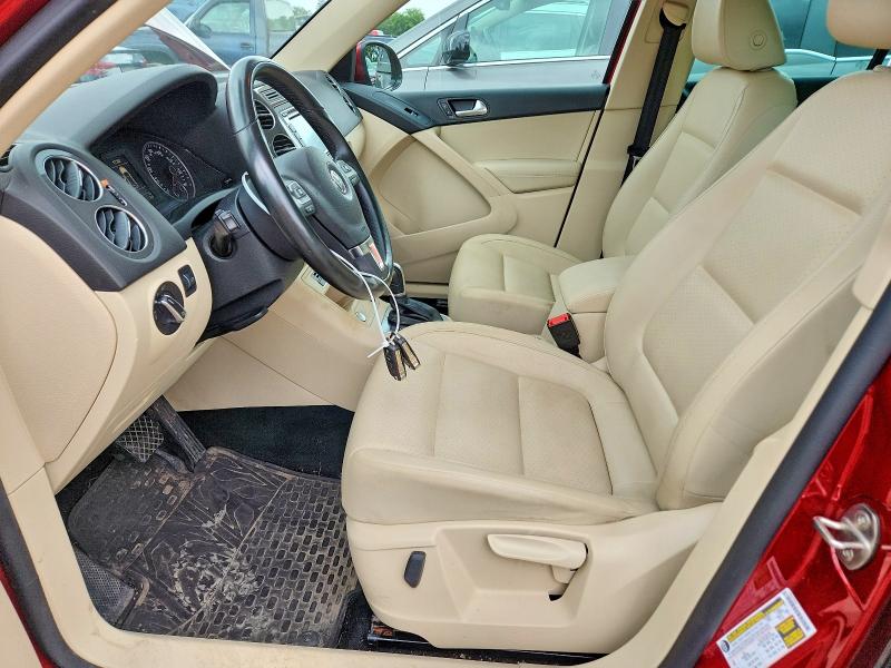 2015 Volkswagen Tiguan VIN WVGBV7AX4FW098949 COPART salvage auction — FRONT END, NY - CERTIFICATE OF TITLE, sold $1,250 on 2026-08-17 (photo 7)