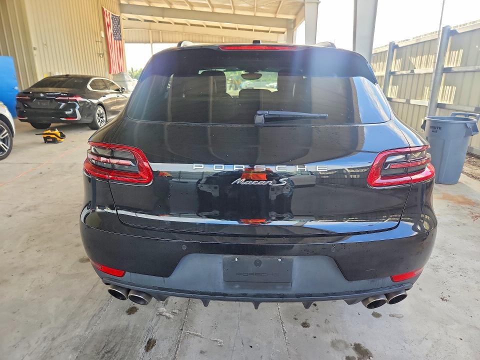 2017 Porsche Macan VIN WP1AB2A55HLB20342 COPART salvage auction — MINOR DENT/SCRATCHES, Fl - Cert Of Title-Slvg Rebld Flood, sold $4,650 on 2026-08-05 (photo 6)