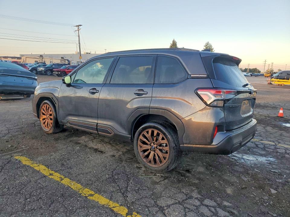 2025 Subaru Forester VIN JF2SLDHC3SH433825 COPART salvage auction — FRONT END, Salvage Title, sold $11,800 on 2026-09-15 (photo 2)