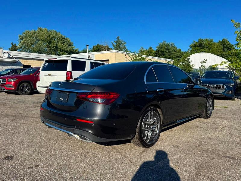 2021 Mercedes-benz E-class VIN W1KZF8DB0MA889632 COPART salvage auction — NORMAL WEAR, AR - CERTIFICATE OF TITLE (P), sold $22,400 on 2026-09-01 (photo 4)