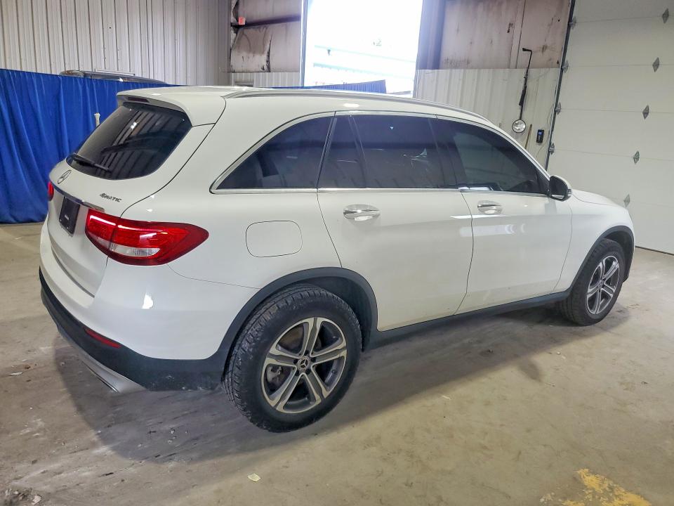 2018 Mercedes-benz Glc VIN WDC0G4KB6JV090982 COPART salvage auction — MINOR DENT/SCRATCHES, Ky - Certificate Of Title, sold $6,600 on 2026-08-06 (photo 3)