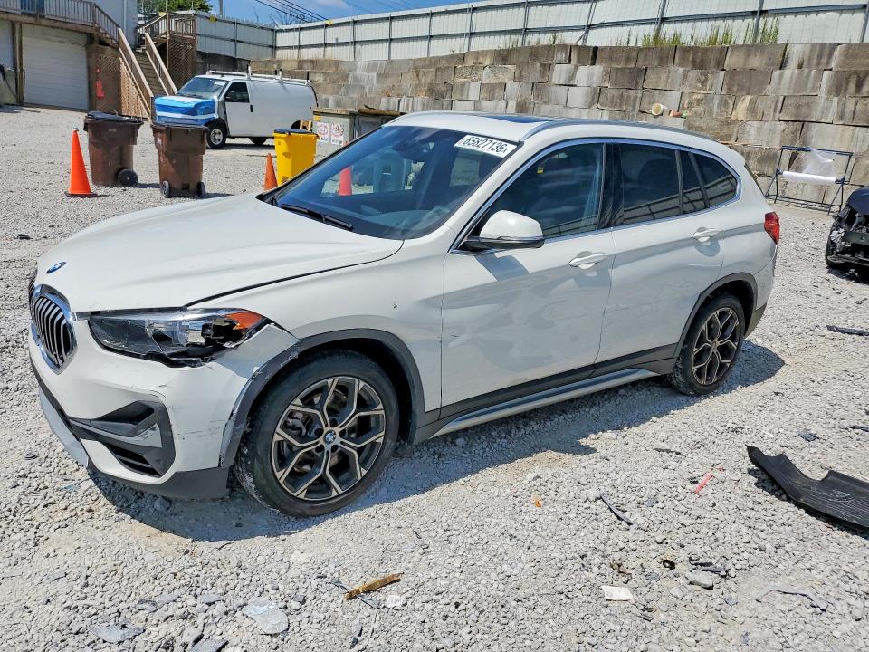 2021 BMW X1 VIN WBXJG9C00M5U43700 — COPART salvage auction photo