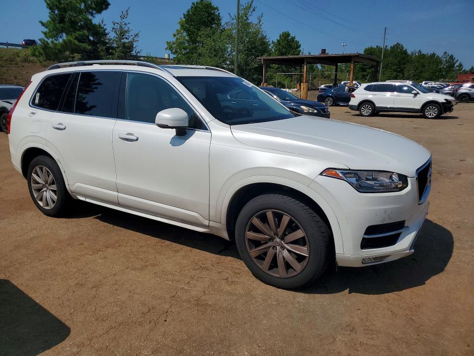 2016 Volvo Xc90 VIN YV4A22PK7G1037436 COPART salvage auction — NORMAL WEAR, Salvage Title, sold $3,000 on 2026-08-21 (photo 4)