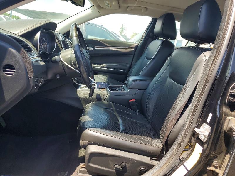2017 Chrysler 300 VIN 2C3CCAEG7HH668003 COPART salvage auction — MINOR DENT/SCRATCHES, CA - DIS/DLR/EXP ONLY CLEAN TITLE, sold $10,300 on 2026-08-11 (photo 7)
