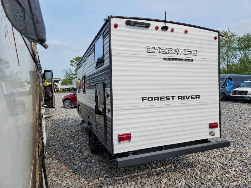 2025 Forest river Cherokee w VIN 5ZT2CKEC8SY035371 COPART salvage auction — ROOF, BP, sold $1,650 on 2026-09-17 (photo 3)