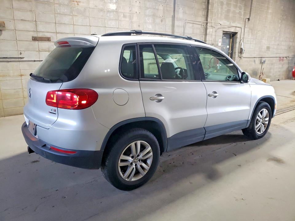 2016 Volkswagen Tiguan VIN WVGBV7AX0GW604486 COPART salvage auction — HAIL, Mn - Certificate Of Title, sold $2,000 on 2026-08-13 (photo 3)