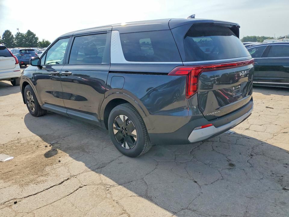 2026 Kia Carnival VIN KNDNB5KA7T6147937 COPART salvage auction — HAIL, Fl - Cert Of Title-Slvg Rebld Flood (P), sold $19,700 on 2026-08-21 (photo 2)