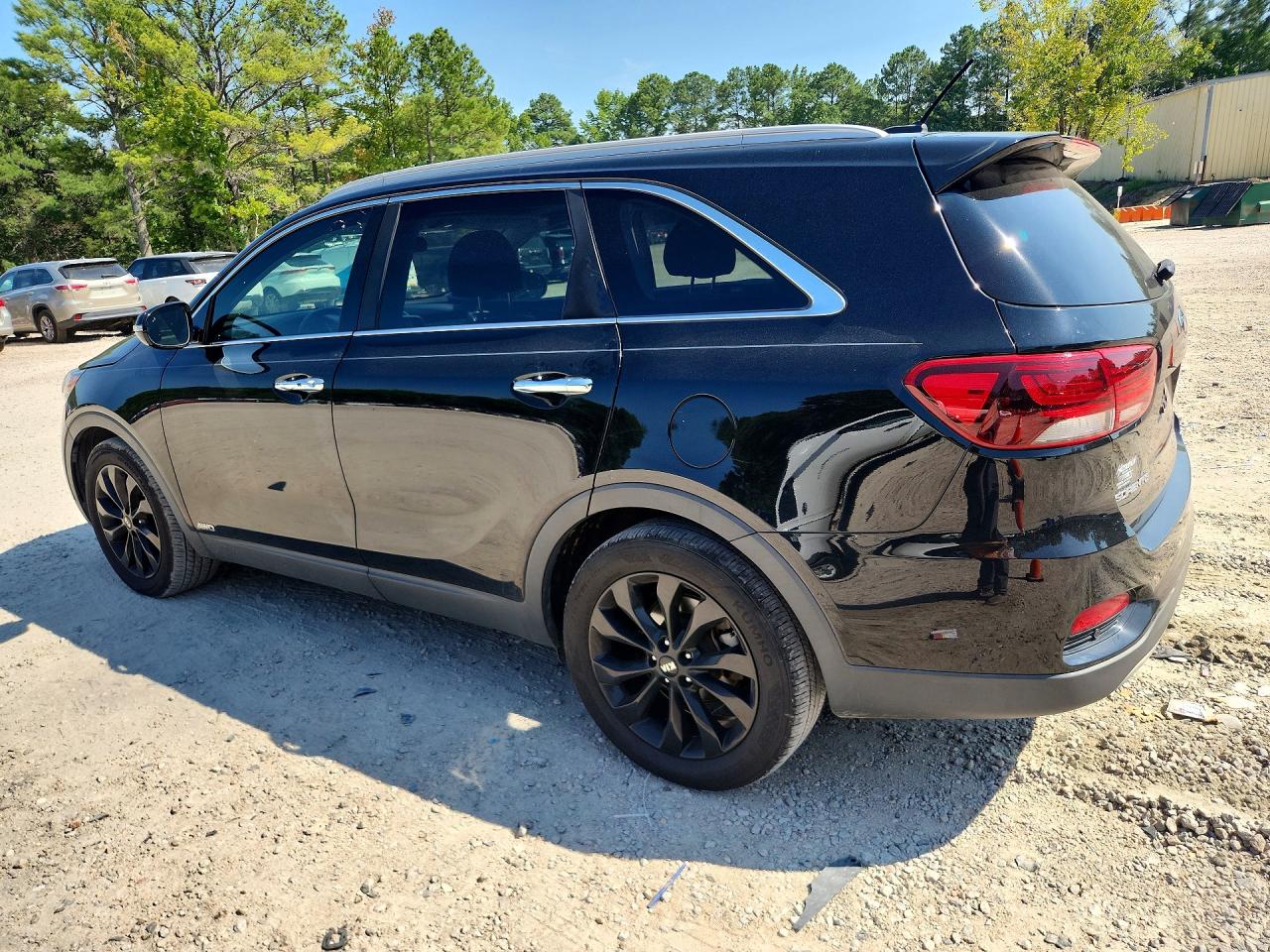 2020 Kia Sorento VIN 5XYPHDA54LG666429 COPART salvage auction — Minor Dent/Scratches, NC - CERTIFICATE OF TITLE (P), sold $4,950 on 2026-09-09 (photo 2)