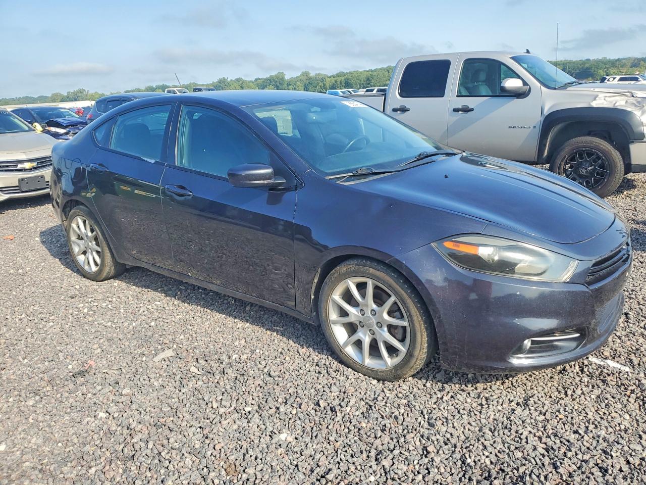 2013 Dodge Dart VIN 1C3CDFBA2DD334026 COPART salvage auction — Minor Dent/Scratches, KS - CERTIFICATE OF TITLE, sold $750 on 2026-09-11 (photo 4)