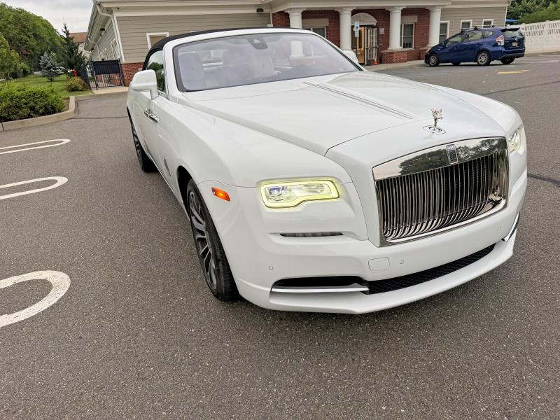 2020 Rolls-Royce Dawn VIN SCAXZ8C08LU202295 COPART salvage auction — WATER/FLOOD, Ca - Salvage Certificate (P), sold $157,000 on 2026-09-08 (photo 2)