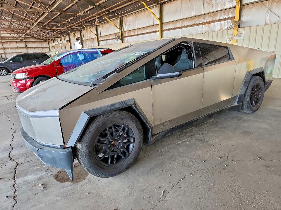 2025 Tesla Cybertruck VIN 7G2CEHED7SA068125 — COPART salvage auction photo