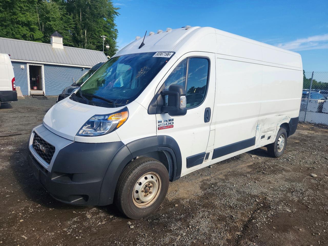 2022 Ram ProMaster 2500 VIN 3C6LRVDGXNE101351 — COPART salvage auction photo