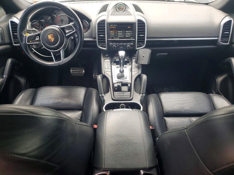 2015 Porsche Cayenne VIN WP1AB2A24FLA56510 COPART salvage auction — MINOR DENT/SCRATCHES, Salvage Title, sold $1,650 on 2026-08-11 (photo 8)