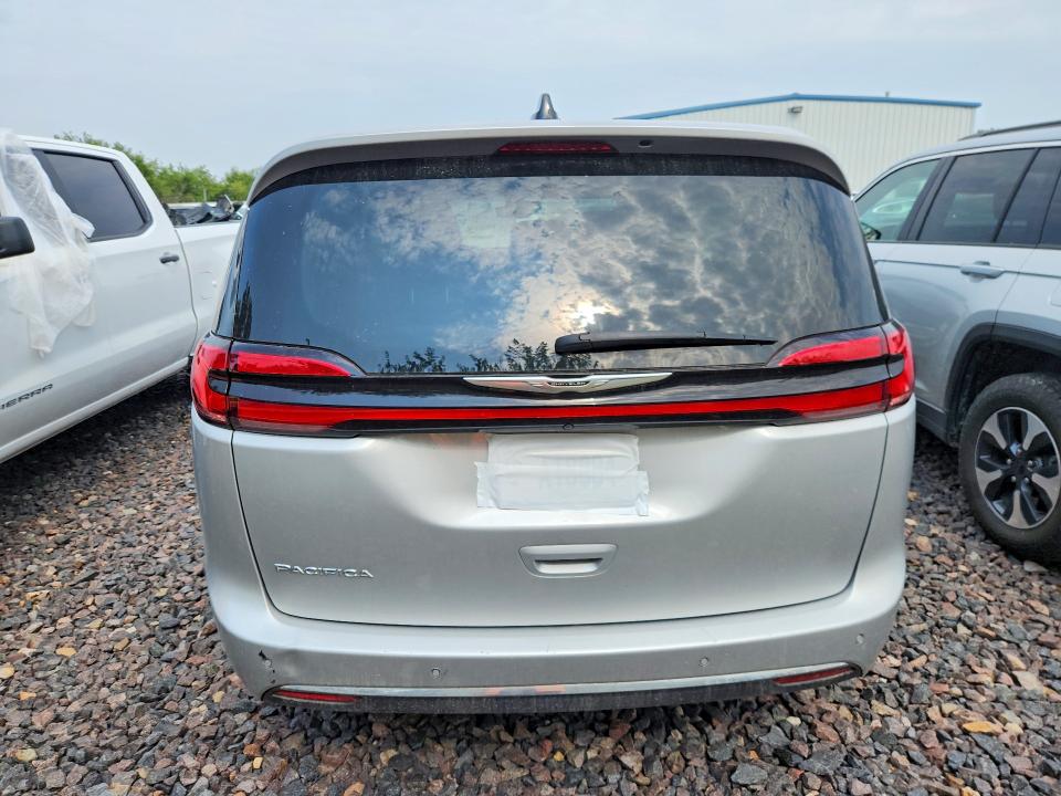 2024 Chrysler Pacifica VIN 2C4RC1BG0RR155374 COPART salvage auction — SIDE, MO - CERTIFICATE OF TITLE (P), sold $13,800 on 2026-08-19 (photo 6)