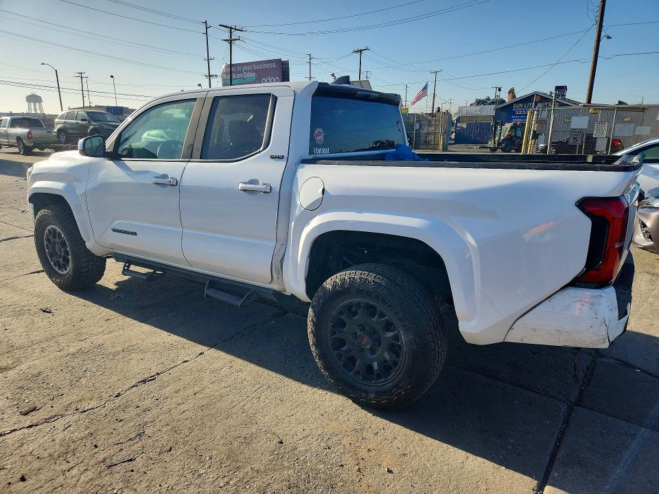 2025 Toyota Tacoma VIN 3TMLB5JN7SM197859 COPART salvage auction — REAR END, Ca - Salvage Certificate, sold $17,200 on 2026-08-24 (photo 2)