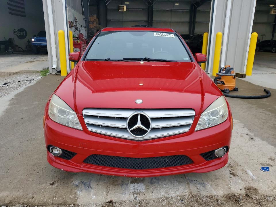 2010 Mercedes-benz C class VIN WDDGF8BBXAR090044 COPART salvage auction — MINOR DENT/SCRATCHES, Ne - Certificate Of Title, sold $1,100 on 2026-08-11 (photo 5)