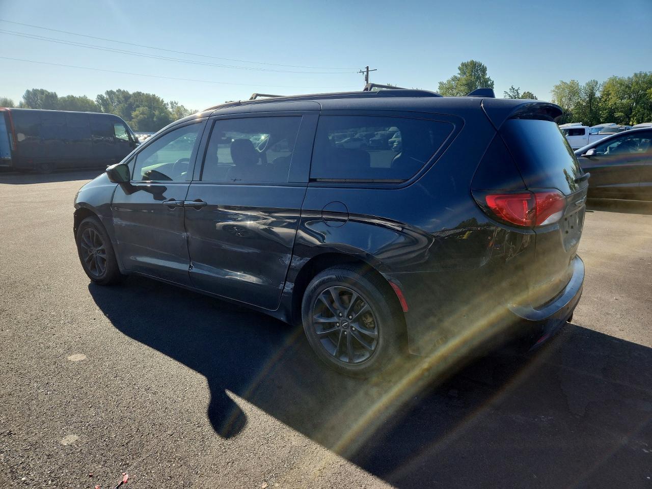 2020 Chrysler Pacifica VIN 2C4RC3BG0LR263674 COPART salvage auction — Front End, OR - CERTIFICATE OF TITLE, sold $4,250 on 2026-09-15 (photo 2)