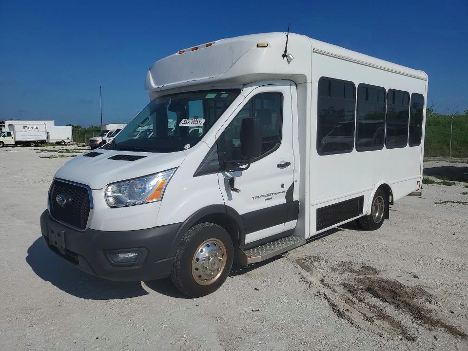 2021 Ford Transit VIN 1FDES6PG4MKA41033 — COPART salvage auction photo