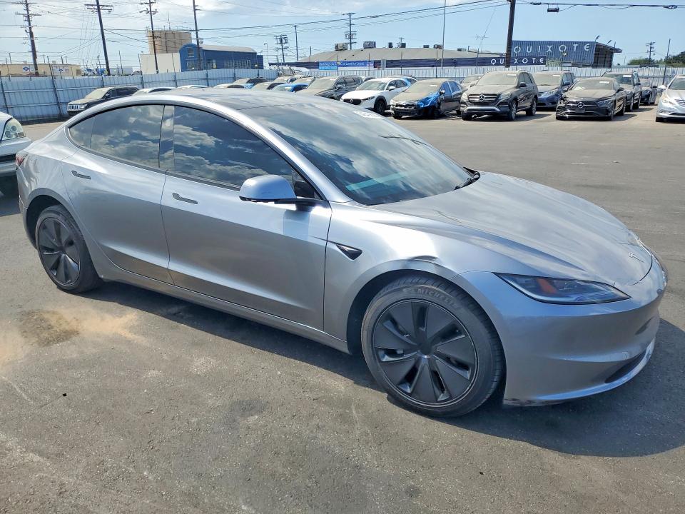 2025 Tesla Model 3 VIN 5YJ3E1EA8SF896476 COPART salvage auction — FRONT END, Ca - Salvage Certificate, sold $15,100 on 2026-09-02 (photo 4)