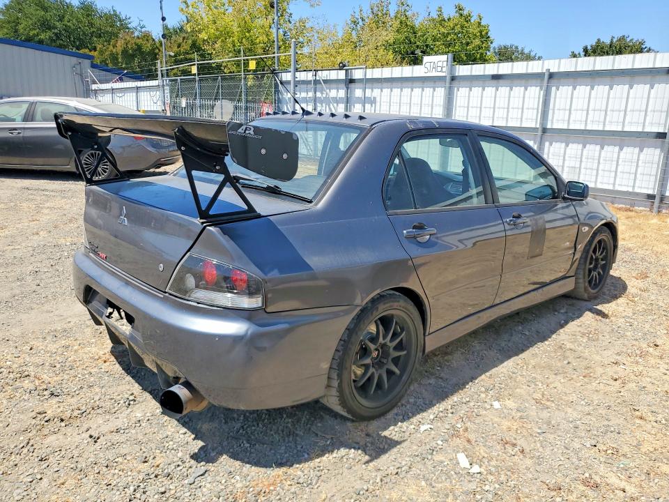 2006 Mitsubishi Lancer evolution VIN JA3AH86C86U066275 COPART salvage auction — FRONT END, CA - DIS/DLR/EXP ONLY CLEAN TITLE, sold $14,100 on 2026-08-18 (photo 3)