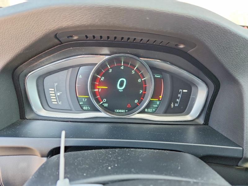 2015 Volvo S60 VIN YV126MFC8F1314444 COPART salvage auction — NORMAL WEAR, Ca - Dis/Dlr/Exp Only Clean Title, sold $200 on 2026-08-17 (photo 9)
