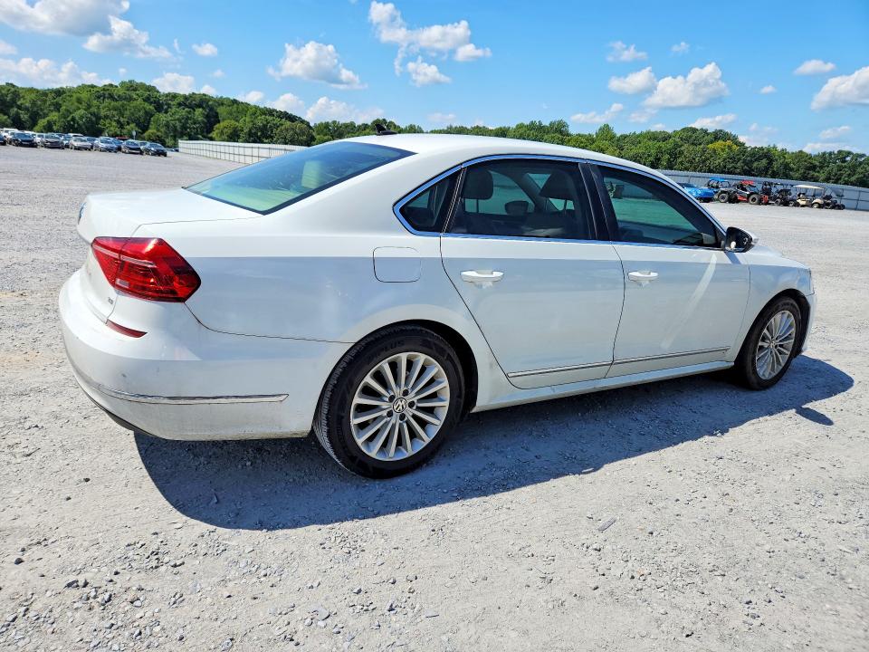 2016 Volkswagen Passat VIN 1VWBS7A39GC053435 COPART salvage auction — FRONT END, Fl - Dealer Only Clean Title, sold $1,400 on 2026-09-02 (photo 3)