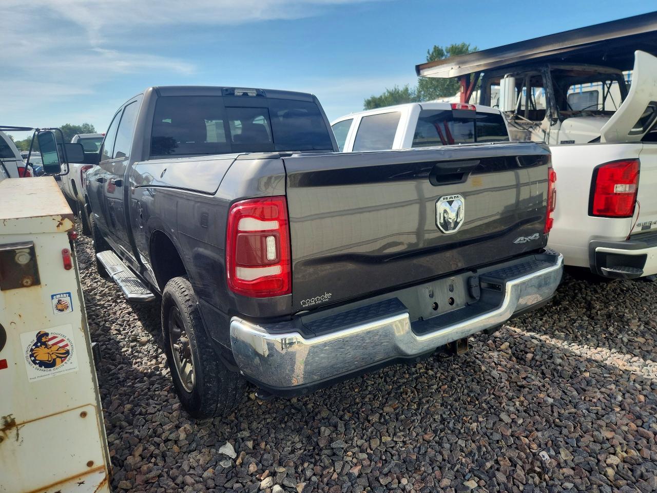 2021 Ram 2500 VIN 3C6UR5CJ5MG507445 COPART salvage auction — Rear End, IL - CERTIFICATE OF TITLE, sold $7,700 on 2026-09-25 (photo 2)
