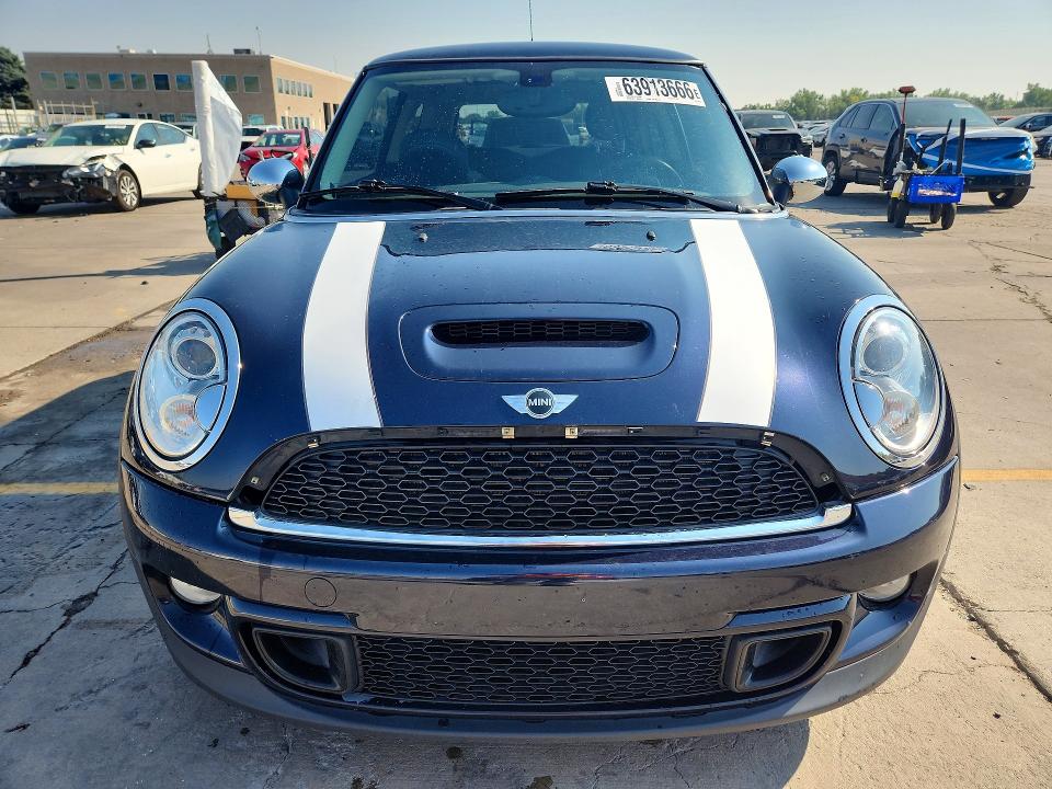 2013 Mini Cooper VIN WMWSV3C55DT394213 COPART salvage auction — HAIL, Co - Certificate Of Title, sold $3,850 on 2026-09-02 (photo 5)