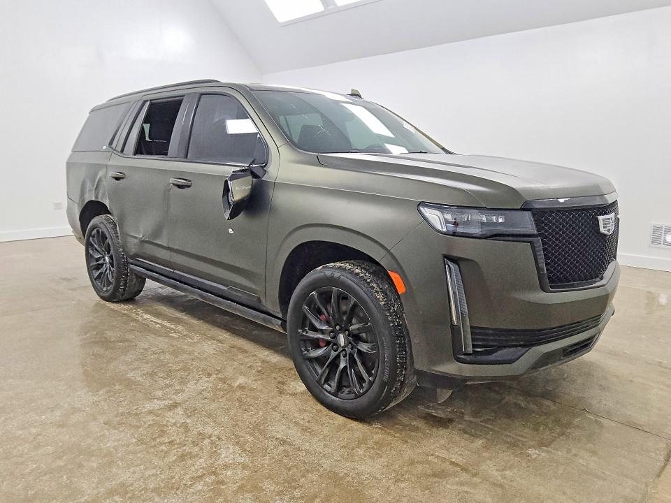 2022 Cadillac Escalade VIN 1GYS3GKT6NR183790 COPART salvage auction — SIDE, GA - CERTIFICATE OF TITLE, sold $47,250 on 2026-08-20 (photo 4)