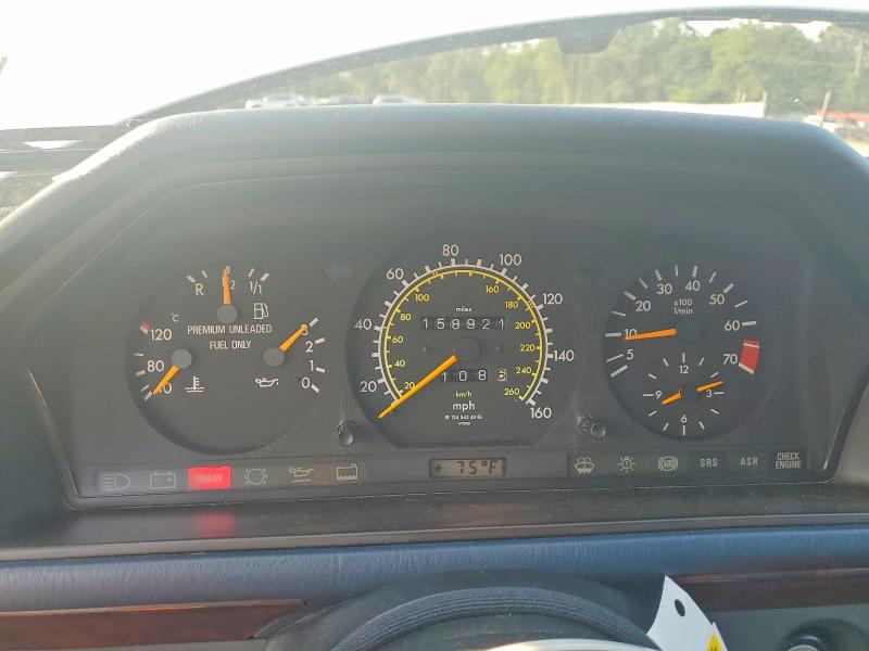 1995 Mercedes-benz E-class VIN WDBEA66E1SC282772 COPART salvage auction — MINOR DENT/SCRATCHES, MA - CERTIFICATE OF TITLE (P), sold $8,100 on 2026-08-13 (photo 9)