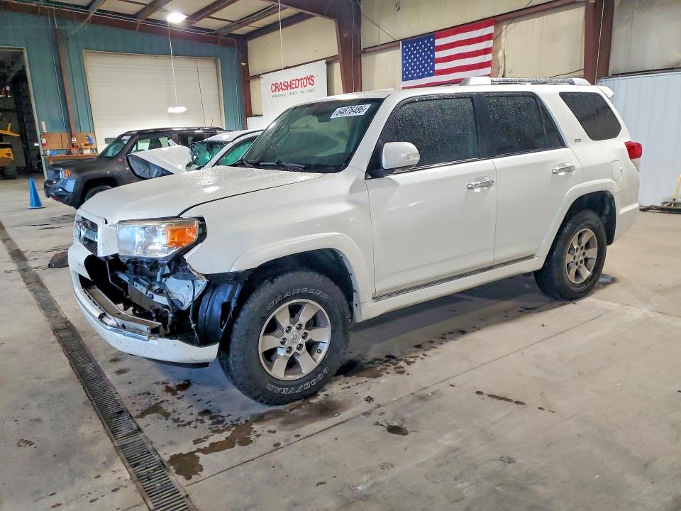 2011 Toyota 4runner VIN JTEBU5JR6B5050104 — COPART salvage auction photo