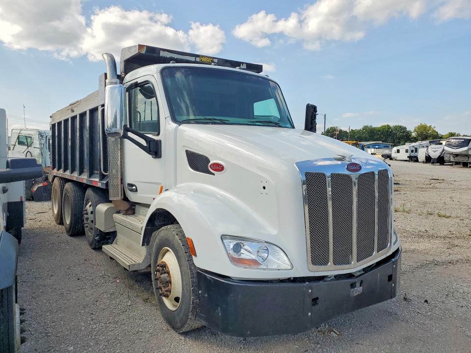 2018 Peterbilt Dump VIN 1XPBDP9X3JD460719 COPART salvage auction — SIDE, KY - CERT OF TITLE-SALVAGE, sold $27,000 on 2026-09-10 (photo 4)