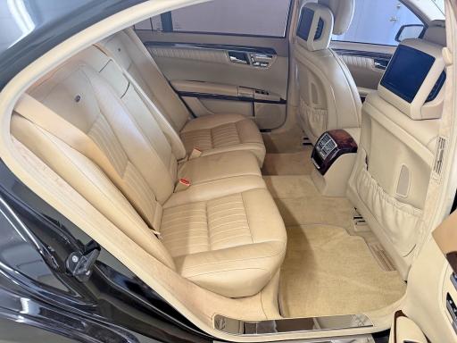 2010 Mercedes-benz S-klasse VIN WDDNG7GB2AA353780 COPART salvage auction — MINOR DENT/SCRATCHES, Fl - Dealer Only Clean Title (P), sold $1,350 on 2026-08-12 (photo 5)