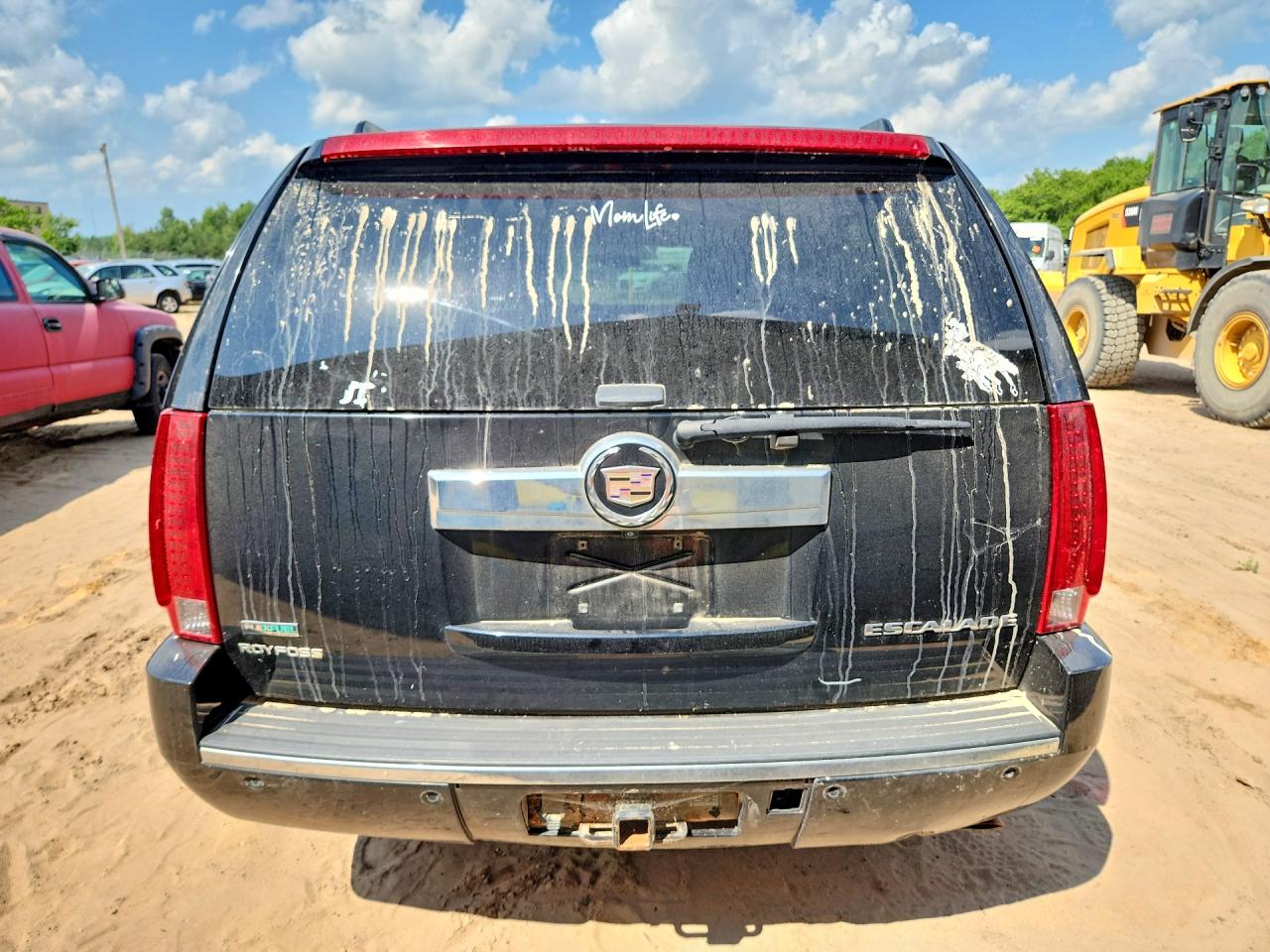 2010 Cadillac Escalade esv VIN 1GYUKHEF1AR239619 COPART salvage auction — Mechanical, MI - DEALER ONLY CLEAN TITLE, sold $150 on 2026-09-02 (photo 6)