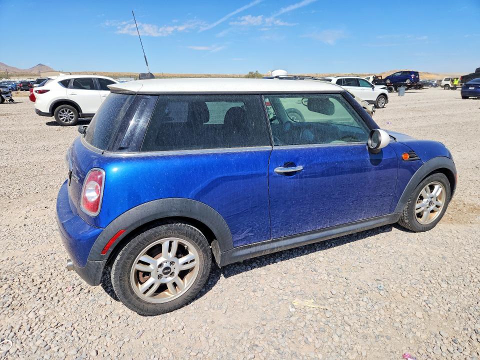 2012 Mini Cooper VIN WMWSU3C57CT369427 COPART salvage auction — MINOR DENT/SCRATCHES, UT - CERTIFICATE OF TITLE, sold $1,350 on 2026-08-22 (photo 3)