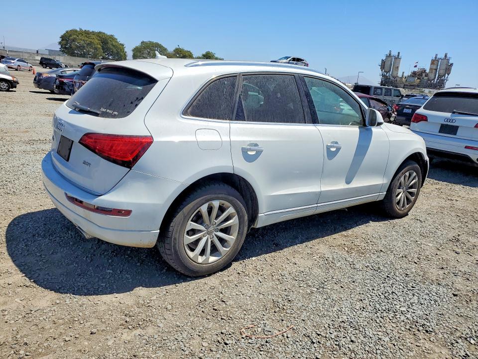 2016 Audi Q5 VIN WA1C2AFP9GA041100 COPART salvage auction — FRONT END, Ca - Dis/Dlr/Exp Only Clean Title, sold $1,250 on 2026-09-08 (photo 3)