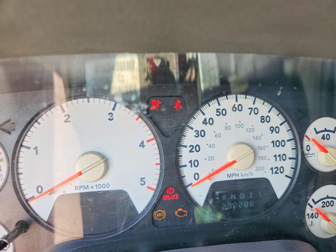 2006 Dodge Ram 2500 VIN 3D7KR28CX6G110685 COPART salvage auction — Front End, TX - SALVAGE VEHICLE TITLE, sold $3,000 on 2026-10-02 (photo 9)