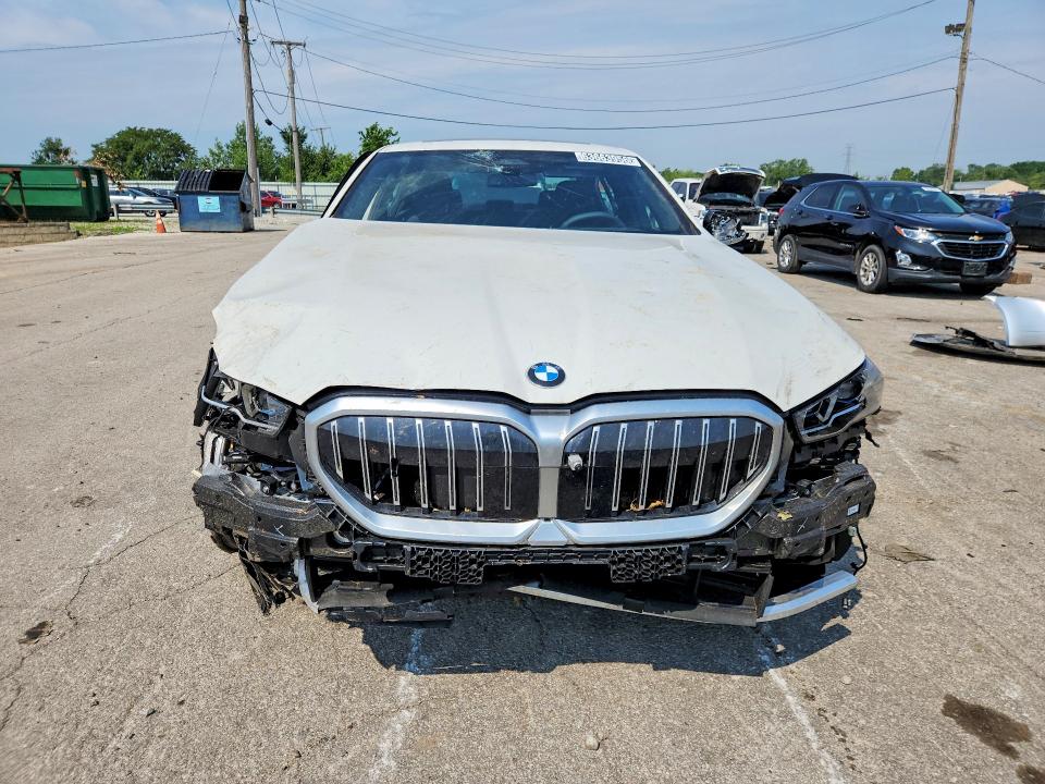 2027 BMW 5 series VIN WBA43FJ04VCY26430 COPART salvage auction — FRONT END, OH - CERTIFICATE OF TITLE (P), sold $25,250 on 2026-08-10 (photo 5)