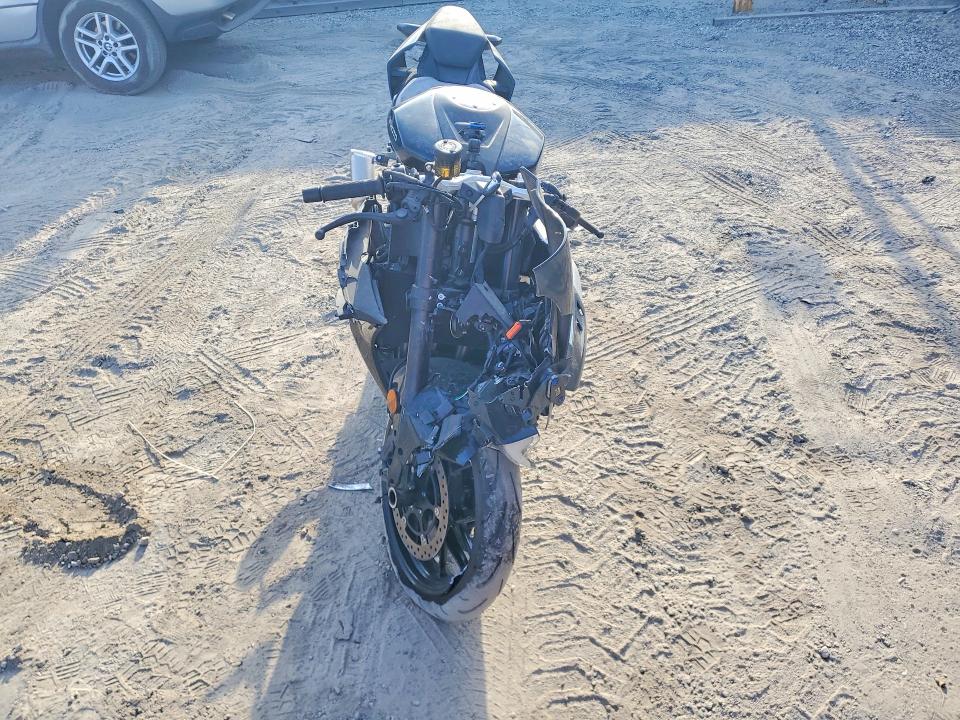 2025 Cf moto 675ss VIN LCEPEVLP5S6002221 COPART salvage auction — FRONT END, CA - SALVAGE CERTIFICATE, sold $0 on 2026-09-19 (photo 2)