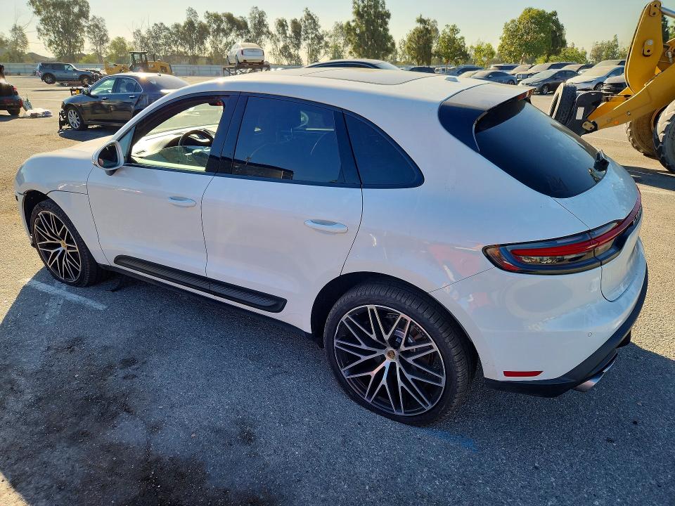 2022 Porsche Macan VIN WP1AA2A57NLB11883 COPART salvage auction — FRONT END, Ca - Salvage Certificate, sold $28,000 on 2026-09-17 (photo 2)