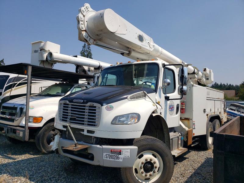 2016 Freightliner M2 106 VIN 1FVHCYCY2GHHL5690 COPART salvage auction — FRONT END, TX - SALVAGE VEHICLE TITLE (P), sold $2,050 on 2026-08-21 (photo 2)