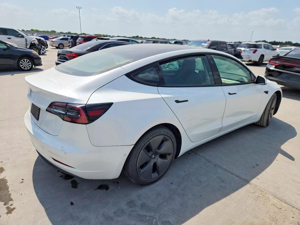 2021 Tesla Model 3 VIN 5YJ3E1EA8MF100280 COPART salvage auction — MINOR DENT/SCRATCHES, SC - CERTIFICATE OF TITLE, sold $11,300 on 2026-09-10 (photo 3)