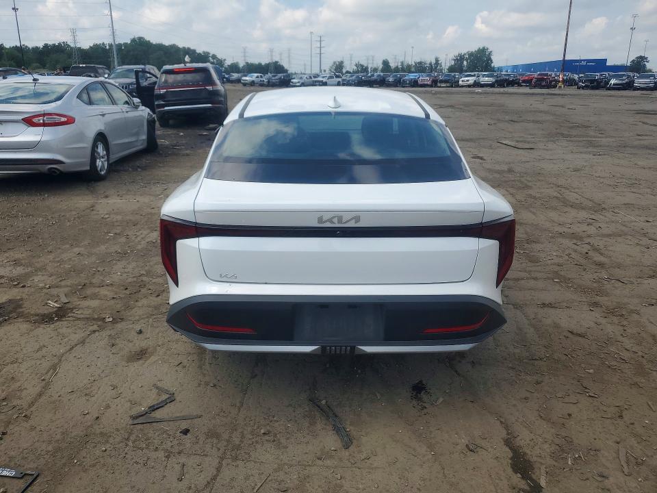 2026 Kia K4 VIN 3KPFT4DE1TE277332 COPART salvage auction — SIDE, Fl - Dlr Only Salvage/Rebuildable (P), sold $9,100 on 2026-08-18 (photo 6)